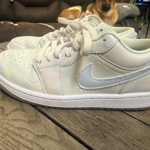 Nike Jordan Low Lunar New Year - Picture 1 of 5